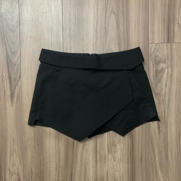 New Zara Asymmetric Envelope Wrap Skort - Picture 6 of 9